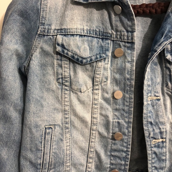 Tractr Cropped Denim Jacket - Picture 5 of 6